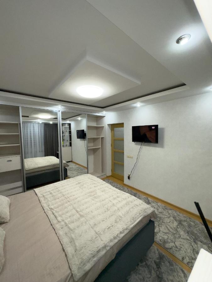 Grandstay Apartments キシナウ エクステリア 写真